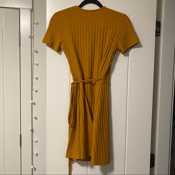 Zara Trafaluc Mustard Yellow Wrap dress - Picture 3 of 3